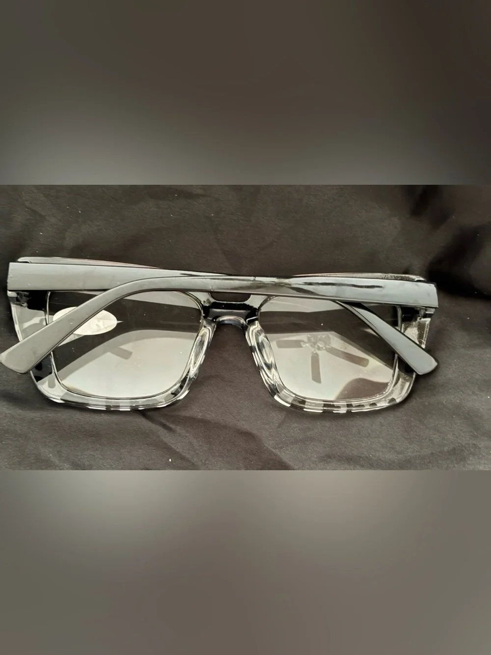 Square Oversized Reading Glasses in Black Tortoiseshell - Women Accessories